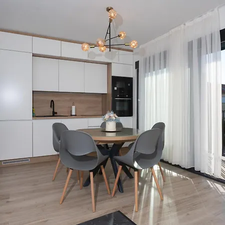 Herc Apartment *
