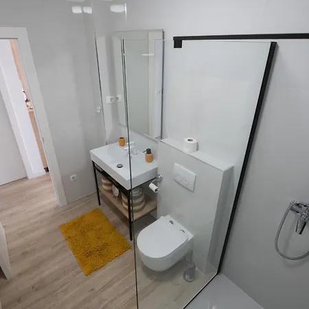 Herc Apartment *