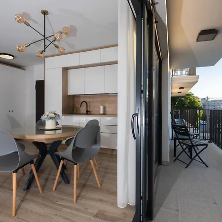 Herc Apartment *