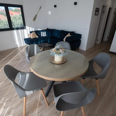 Apartment Herc *